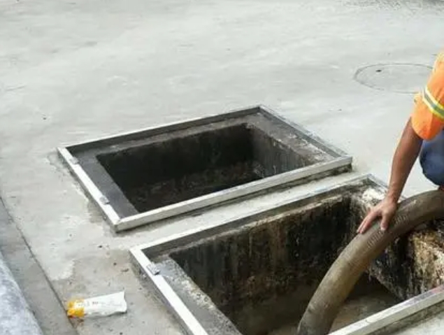 南朗镇化粪池清理